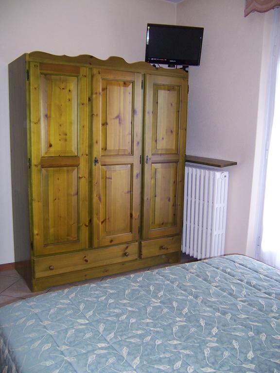 Hotel Pineta Castione della Presolana Ruang foto